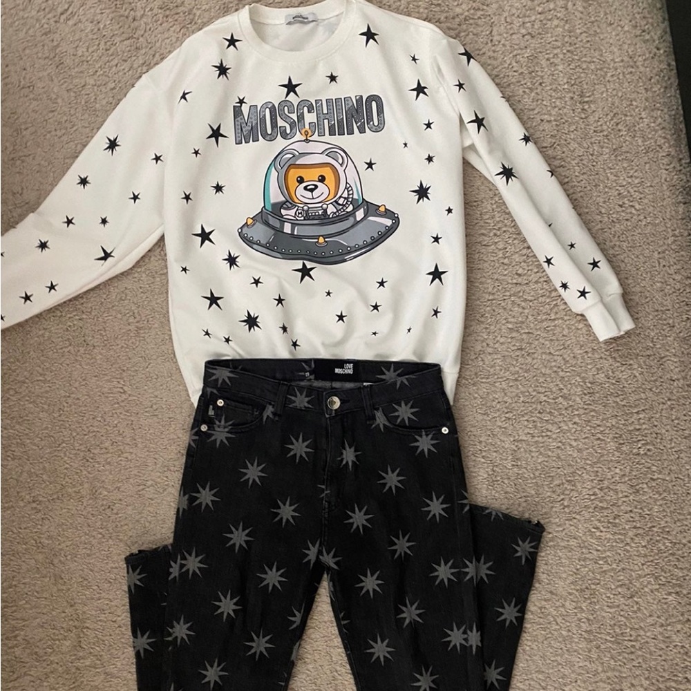Moschino sweater for woman